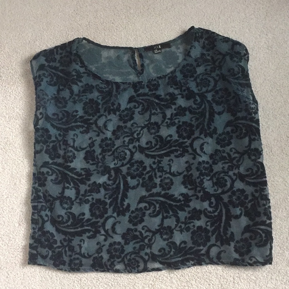 Turquoise top with velvet design